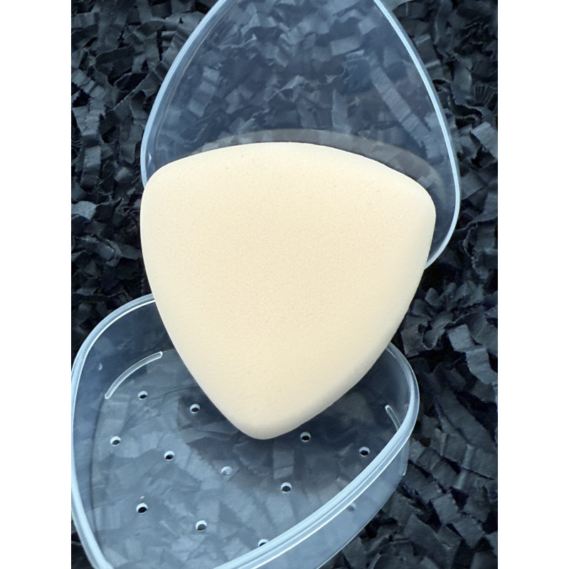 Blender do makijażu Bondly Lashes - trójkątna gąbka precyzyjna