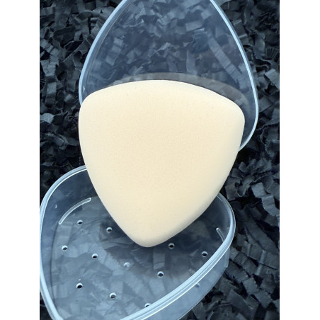 Blender do makijażu Bondly Lashes - trójkątna gąbka precyzyjna