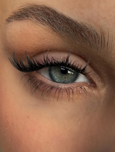 Rzęsy bondingowe – nowoczesna metoda samodzielnej stylizacji rzęs w domu.